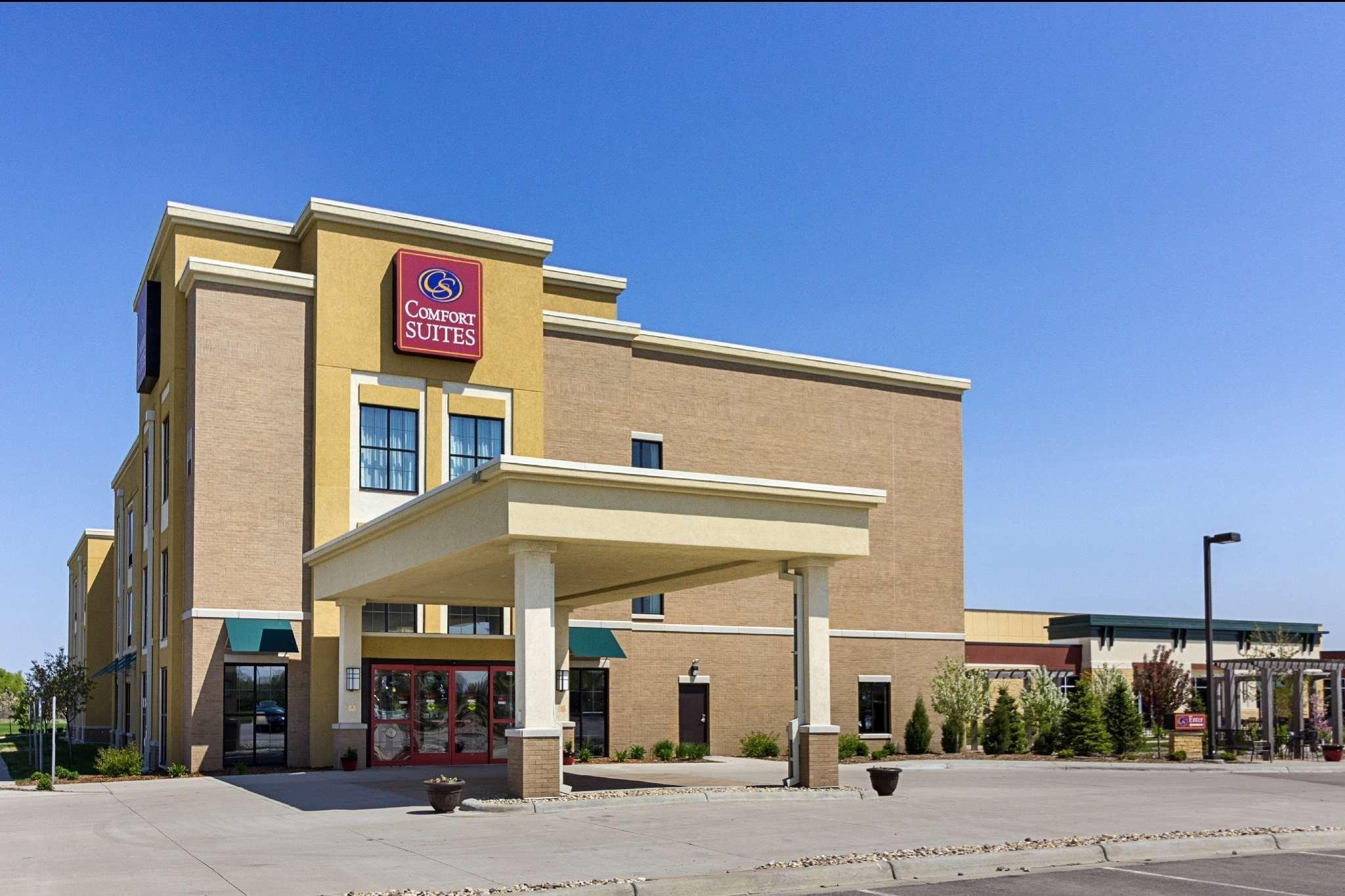 Comfort Suites & Conference Center Worthington Exterior foto
